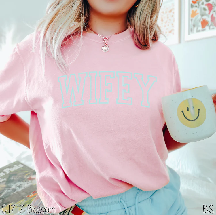 "Wifey" *Puff Ink* Comfort Colors T-shirt