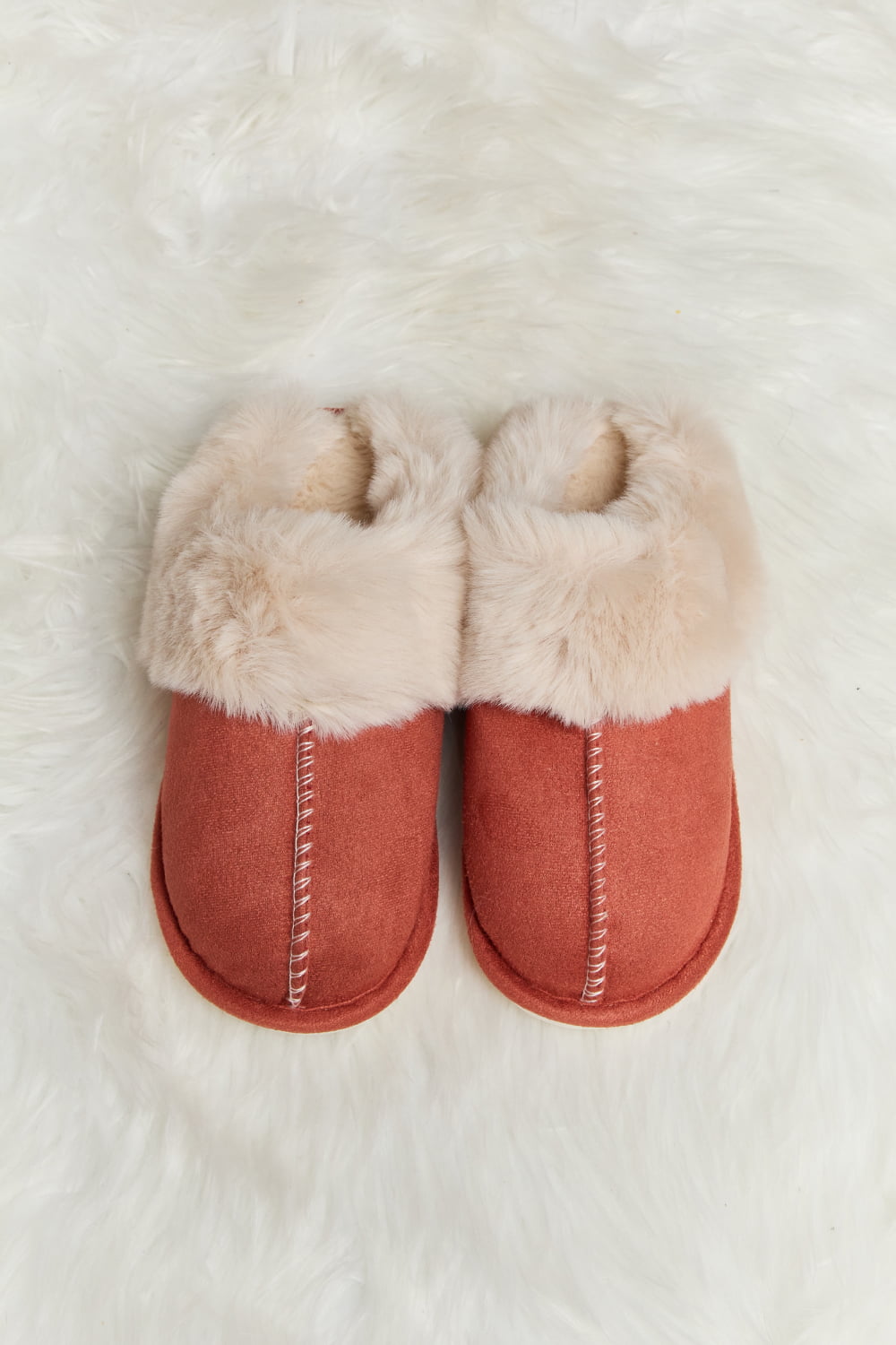 ⭐️ Cozy Season Slippers