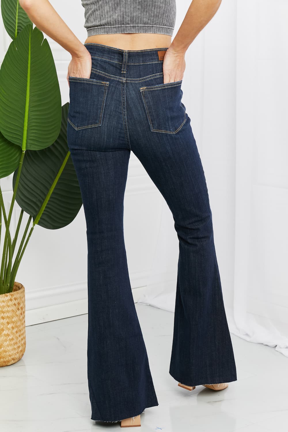 ⭐️ Judy Blue Tiffany High-Rise Flare Jeans