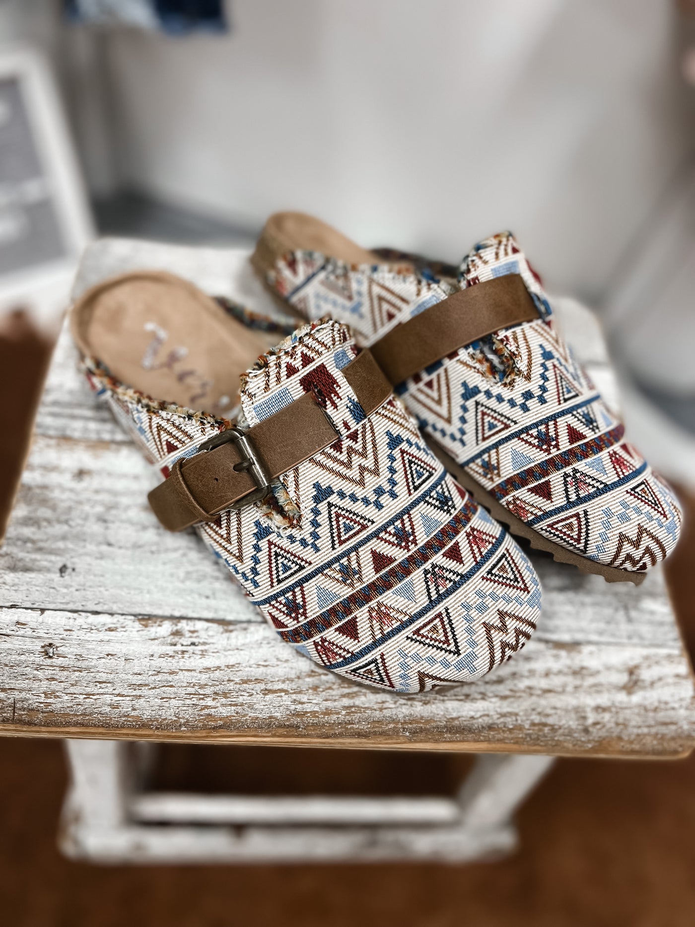 "Hebe Picnic 2.0" Clogs by Very G