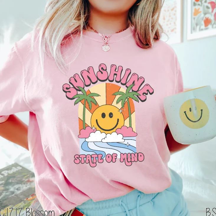 "Sunshine State of Mind" T-shirt (Comfort Colors Blossom)